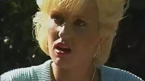 Hardcorowa scena z napaloną Naudi Nalą polski sex analny z Bang Bus