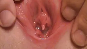 Porno z nogami na ramionach z ładną Lulu Chu i Vanną sex analny darmowe Bardot z Bratty Sis