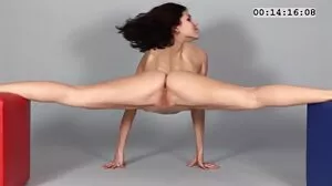 Seks na jeźdźca z ładną Giszą Forzą z Dirty Flix pierwszy sex analny filmy