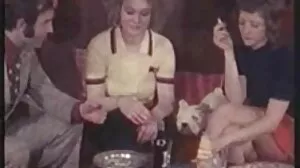 Akcja długich włosów z ładną Cora polski sex anal Comfort od Scoreland
