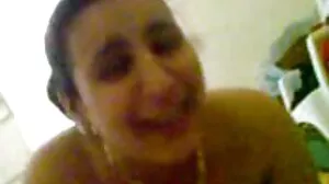 Międzyrasowe wideo z kuszącą Ariettą Adams z Dark X erotyka sex analny