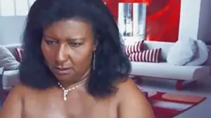 Misjonarska śruba z sex analny mamuski seksowną Kirą Noir z Brazzers